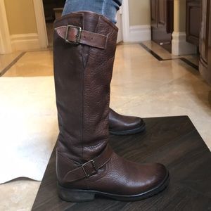 Cognac Brown leather Steve Madden boots